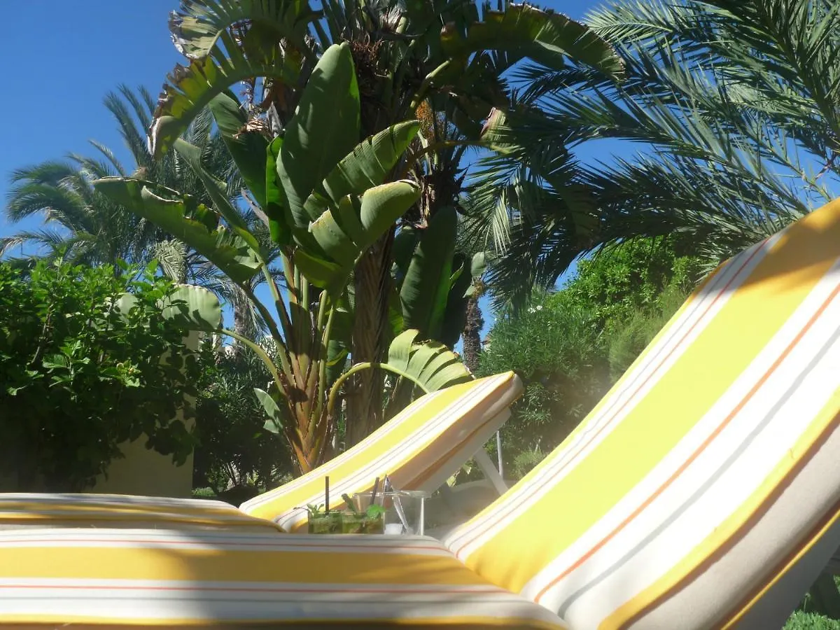 Casa Esquina Verde : The Best Location In The Naturist Zone Of Vera Playa! contacts