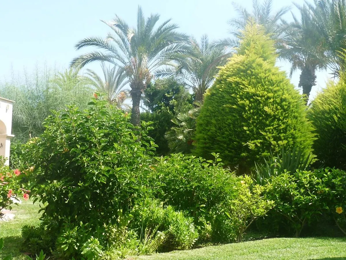 Casa Esquina Verde : The Best Location In The Naturist Zone Of Vera Playa! 0*,